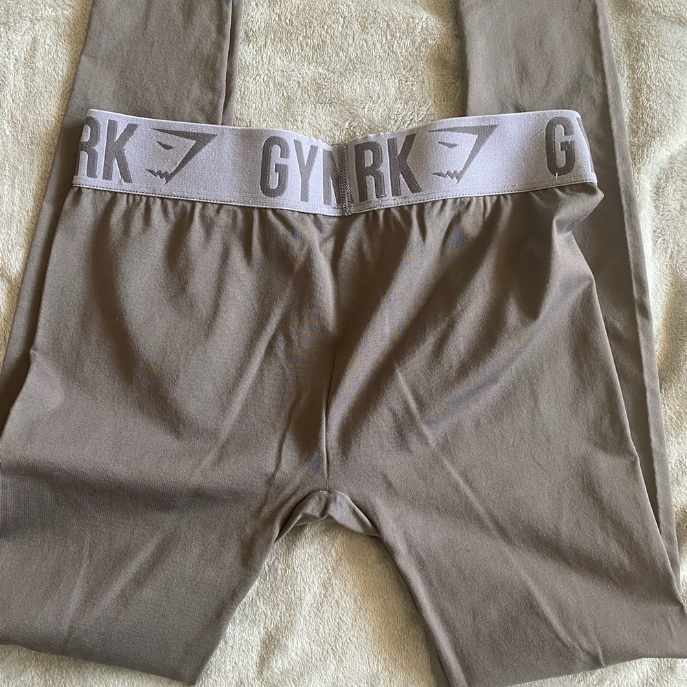 Gymshark Fit Leggings - Size Small *WORN ONCE*